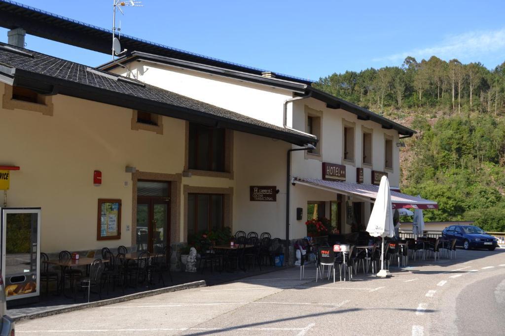 Hotel Restaurante Canero Exterior foto